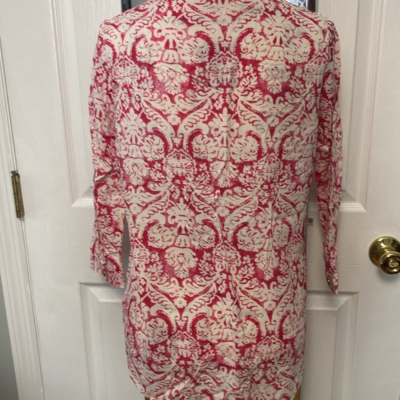 Tops - Picture 2 of 3